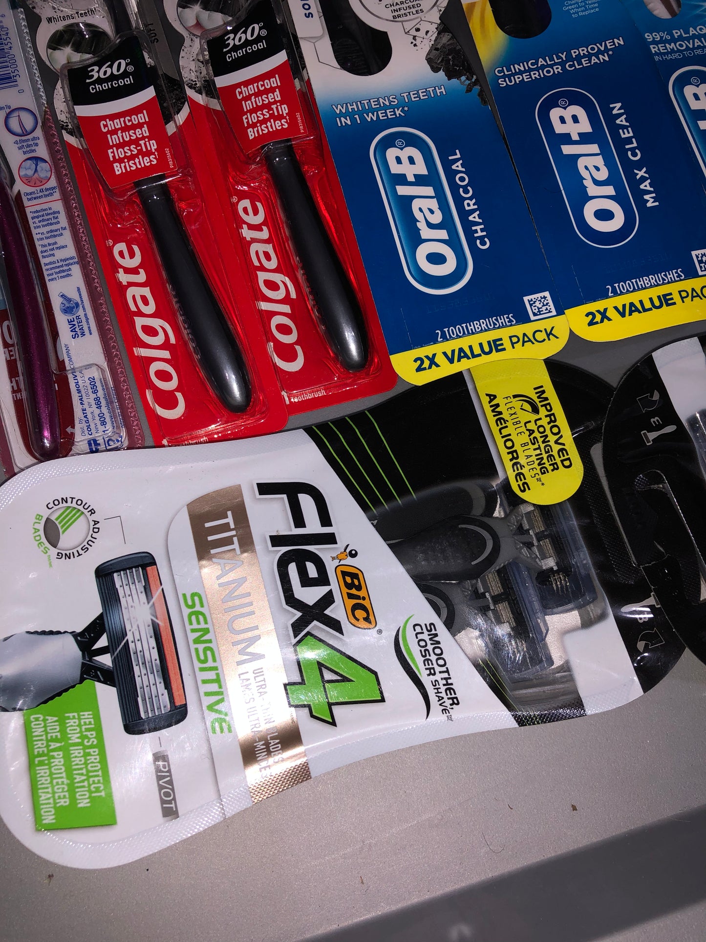 BIC , Colgate  , Oral B